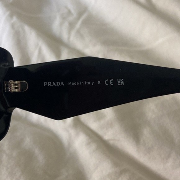 Prada Sunglasses - Picture 4 of 6